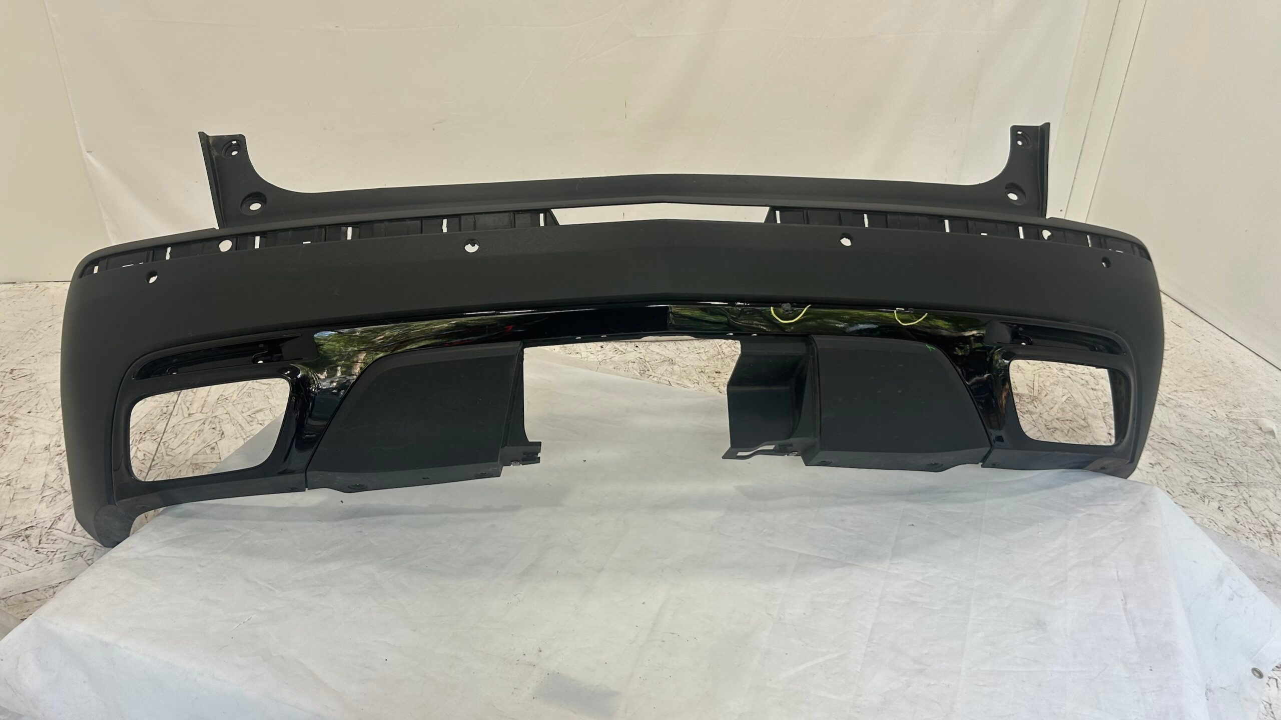 2020-2025 Cadillac XT5 Rear bumper lower valance W/ center cover