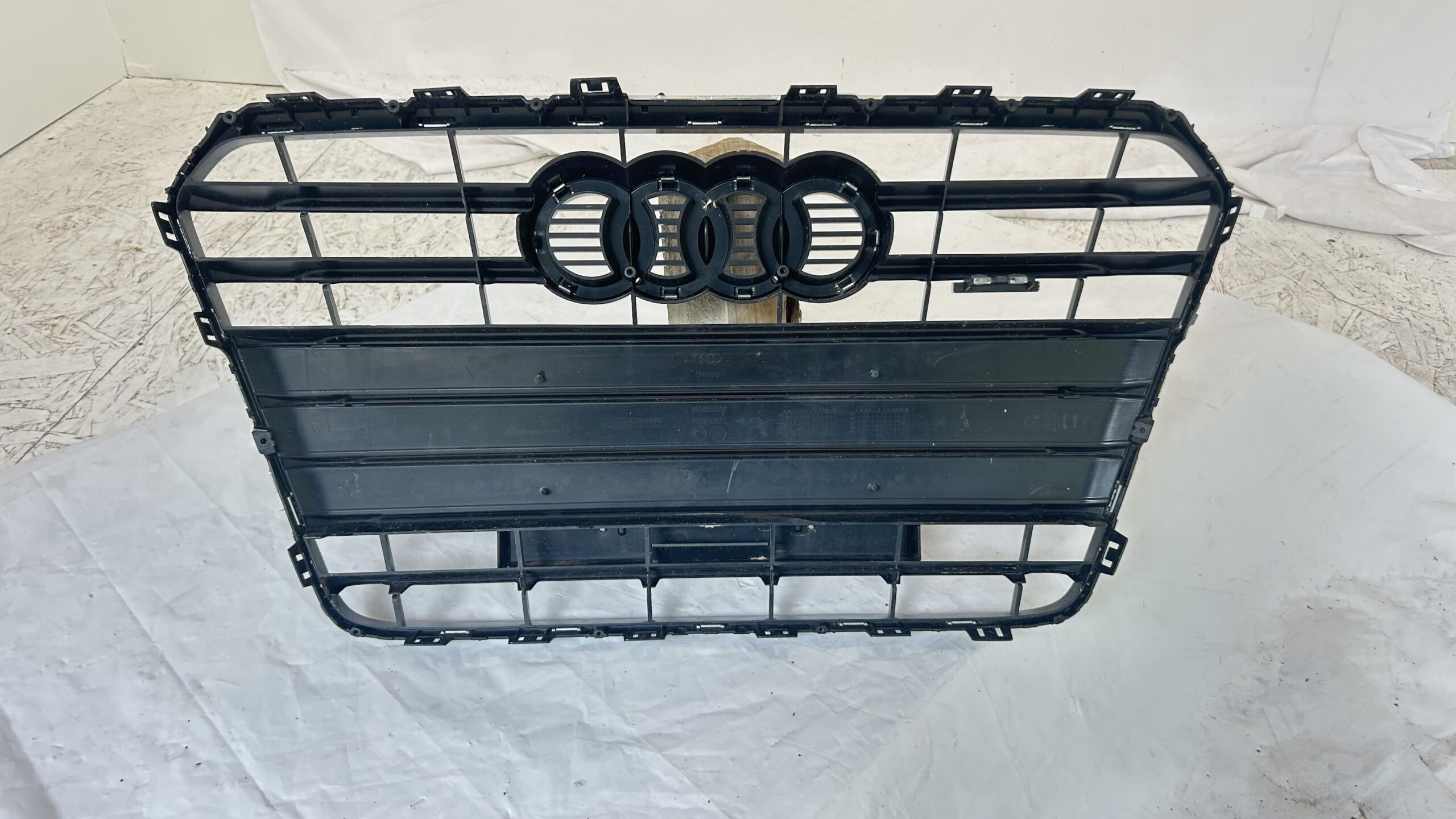 2013-2017 Audi A5 Grille