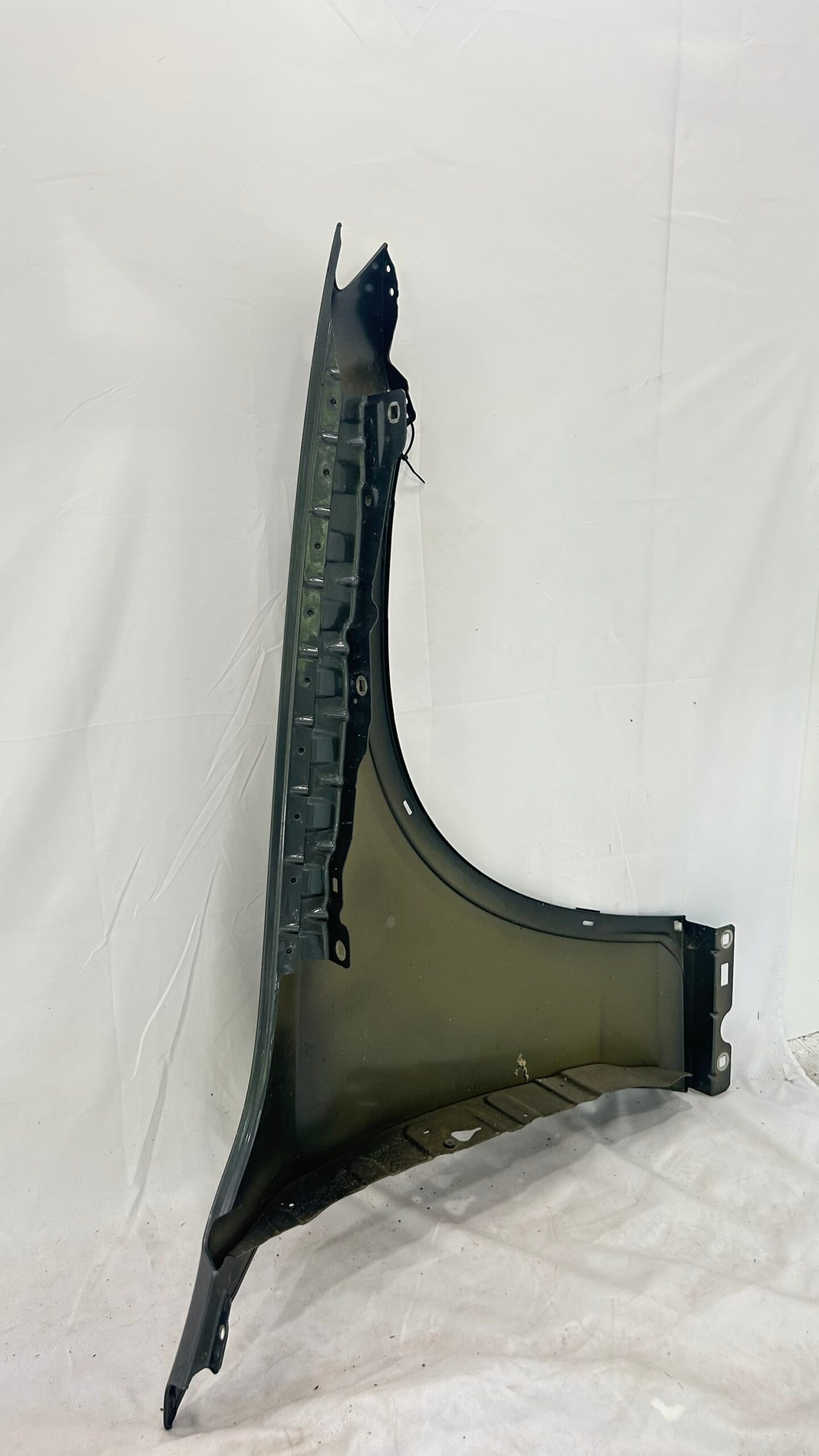 2016-2021 Mercedes Benz GLC Class  GLC300  GLC43 Left Fender