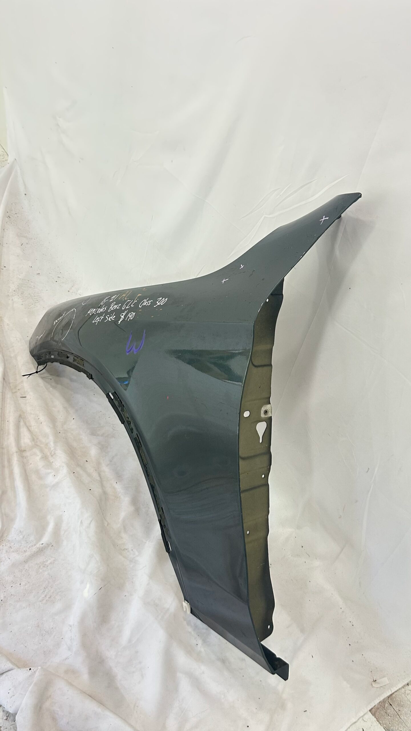 2016-2021 Mercedes Benz GLC Class  GLC300  GLC43 Left Fender