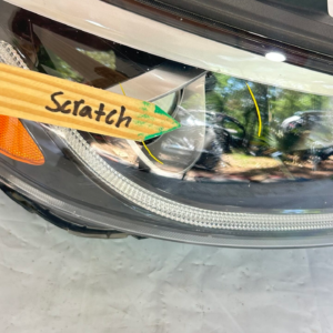 2017-2018 KIA Sedona right headlight - Image 9