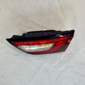 2016-2020 Infiniti QX60 Liftgate Passenger Inner Taillight - Image 4