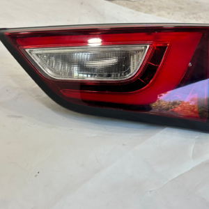 2016-2020 Infiniti QX60 Liftgate Passenger Inner Taillight