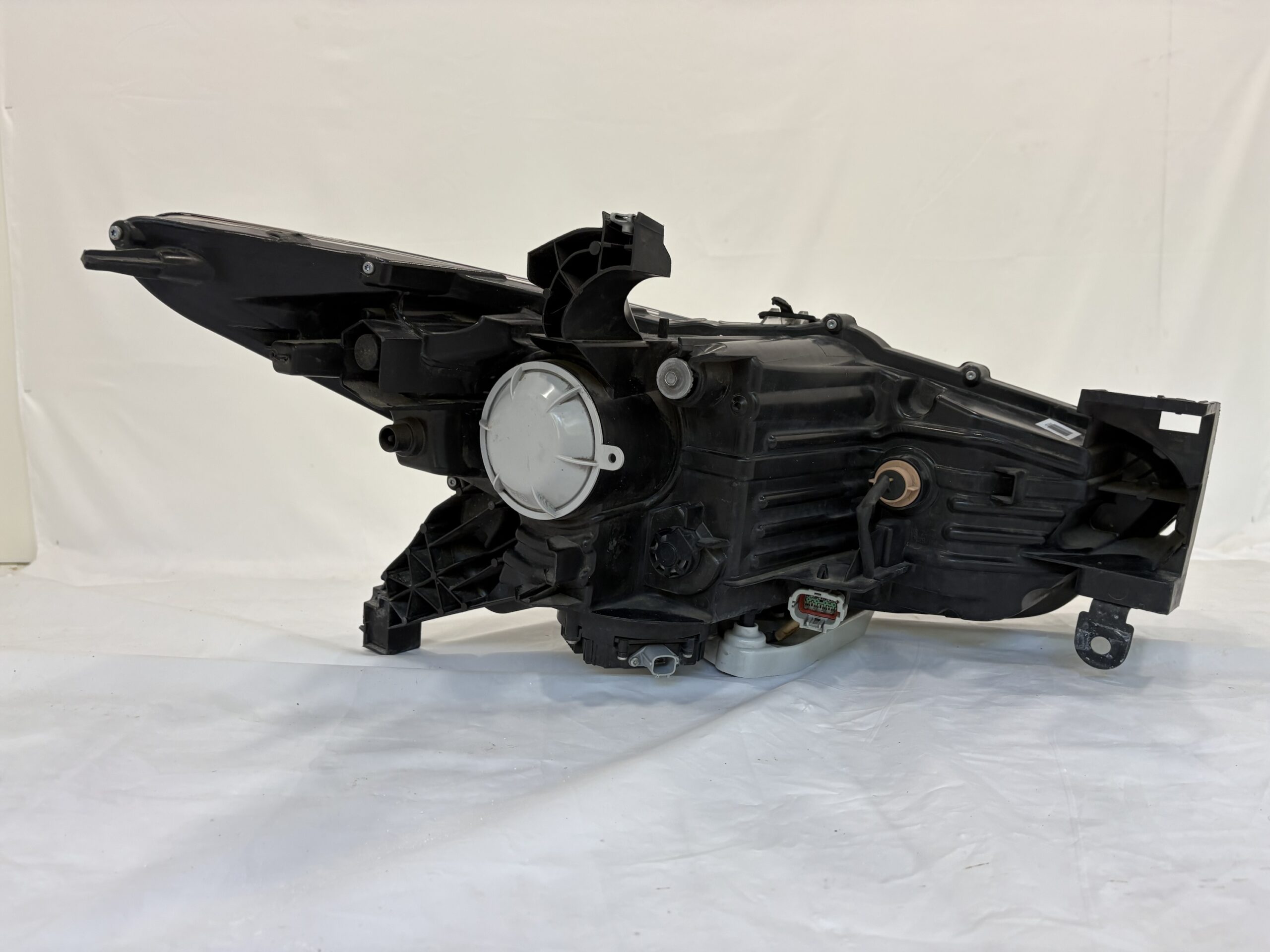 2016-2020 Infiniti QX60 HID Driver Headlight