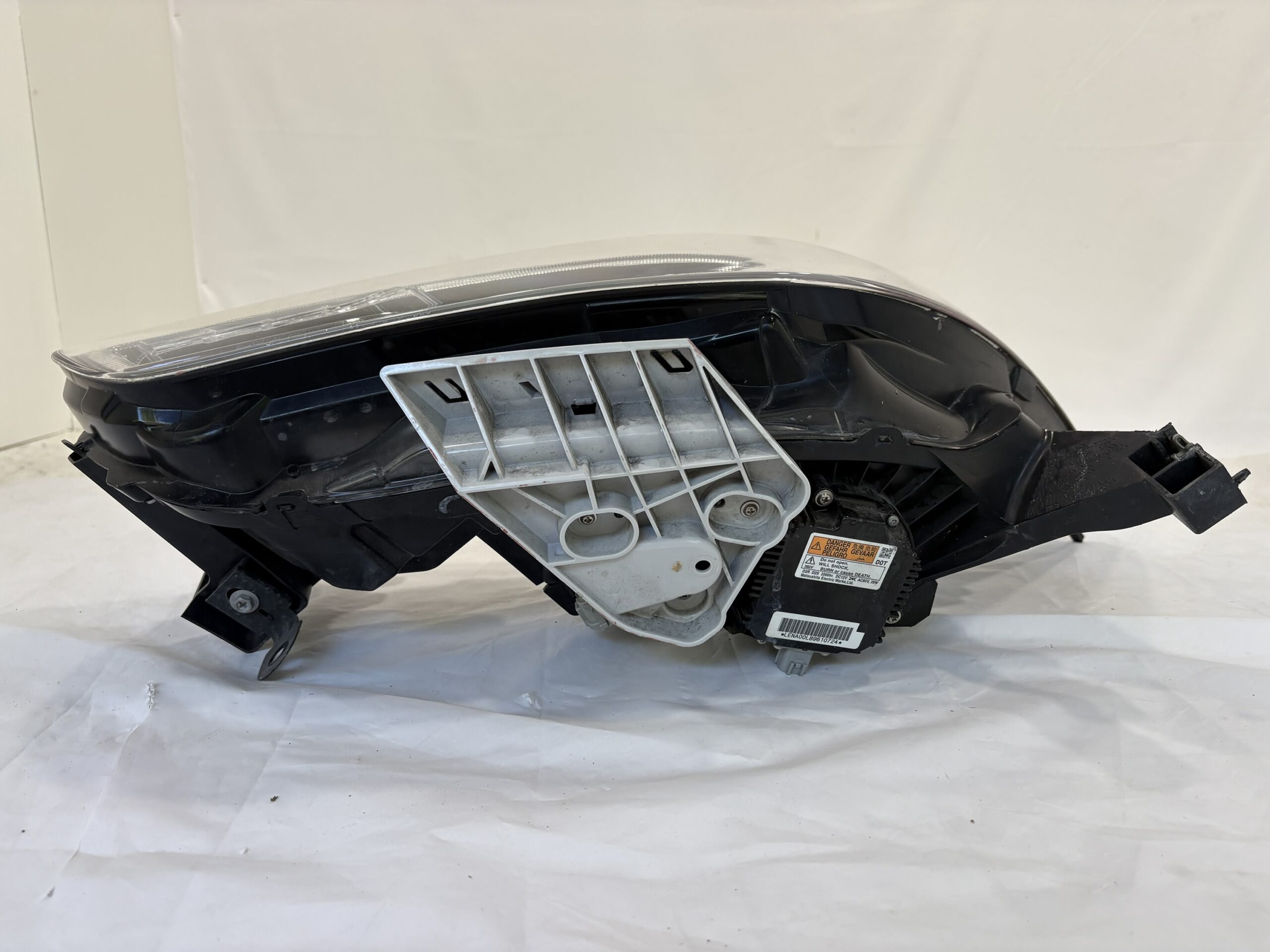2016-2020 Infiniti QX60 HID Driver Headlight