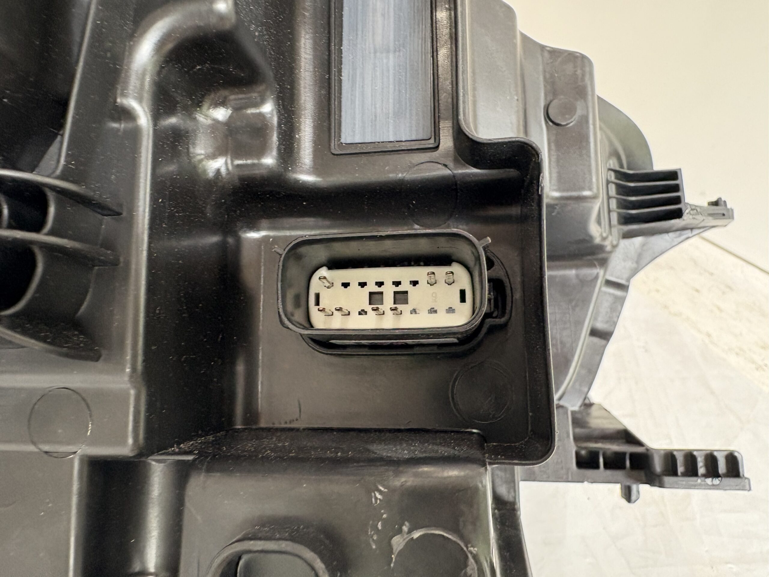 2021-2025 Ford Mustang Mach-E Passenger Headlight