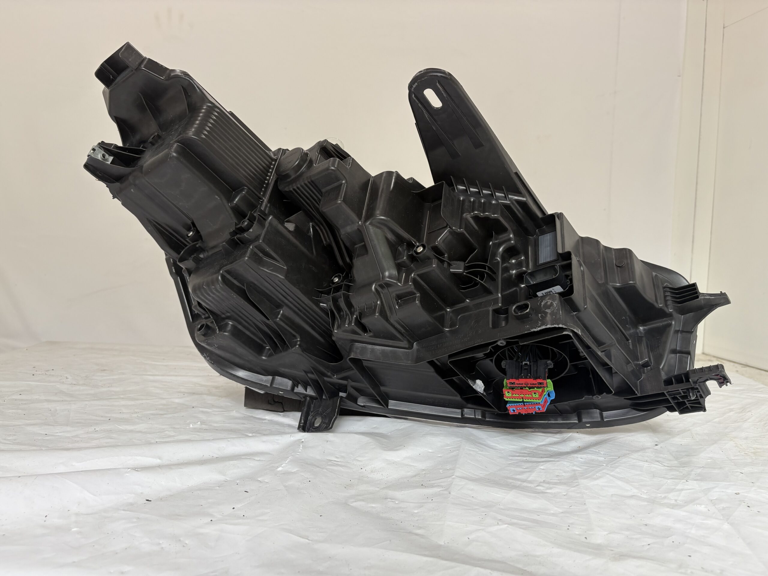 2021-2025 Ford Mustang Mach-E Passenger Headlight