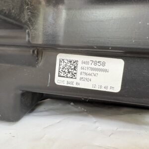 2018-2021 Chevrolet Traverse Passenger HID Headlight - Image 5
