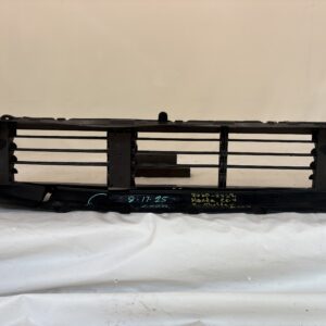 2020-2022 Honda Cr-V Shutter - Image 1