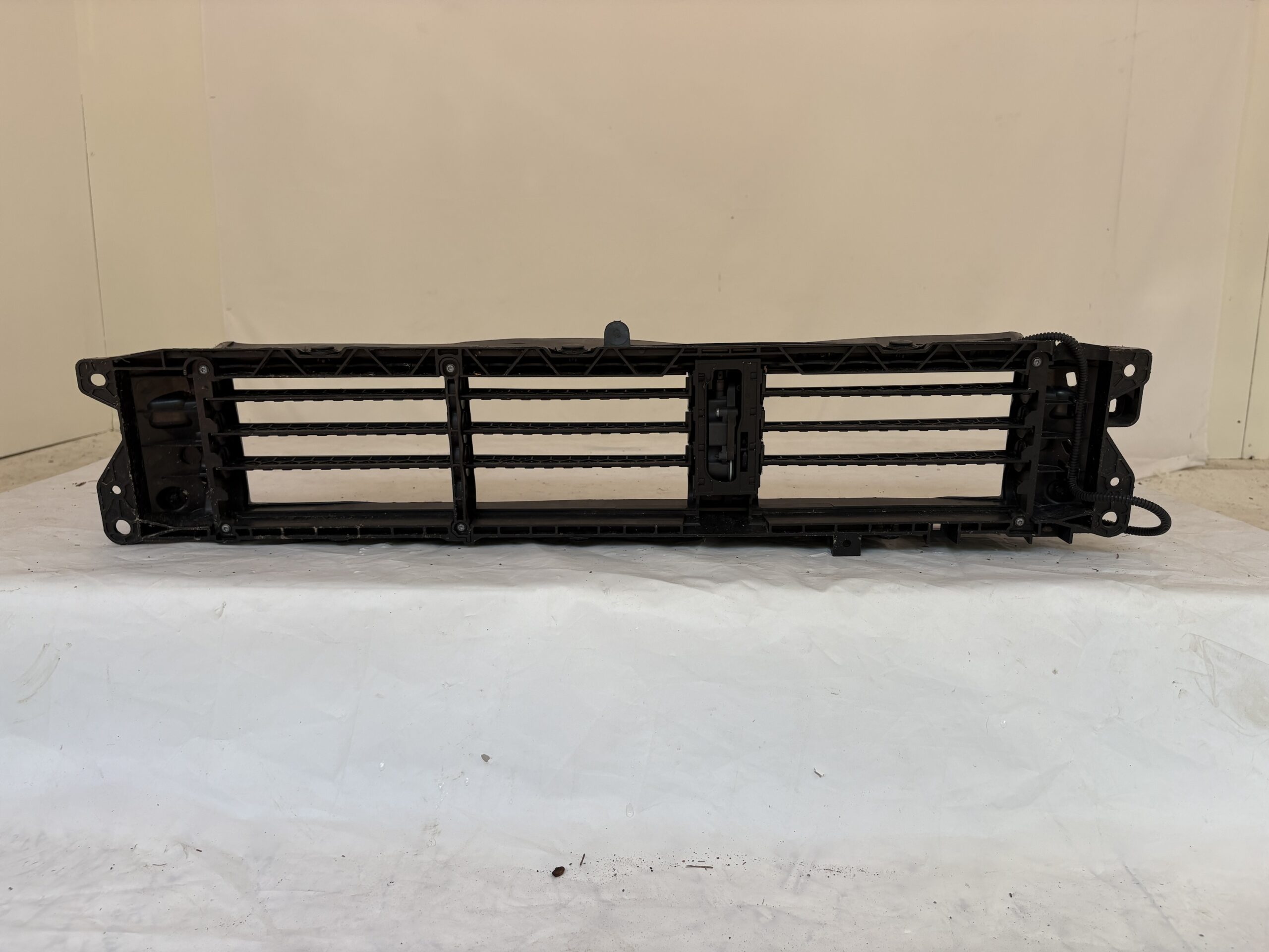 2020-2022 Honda Cr-V Shutter