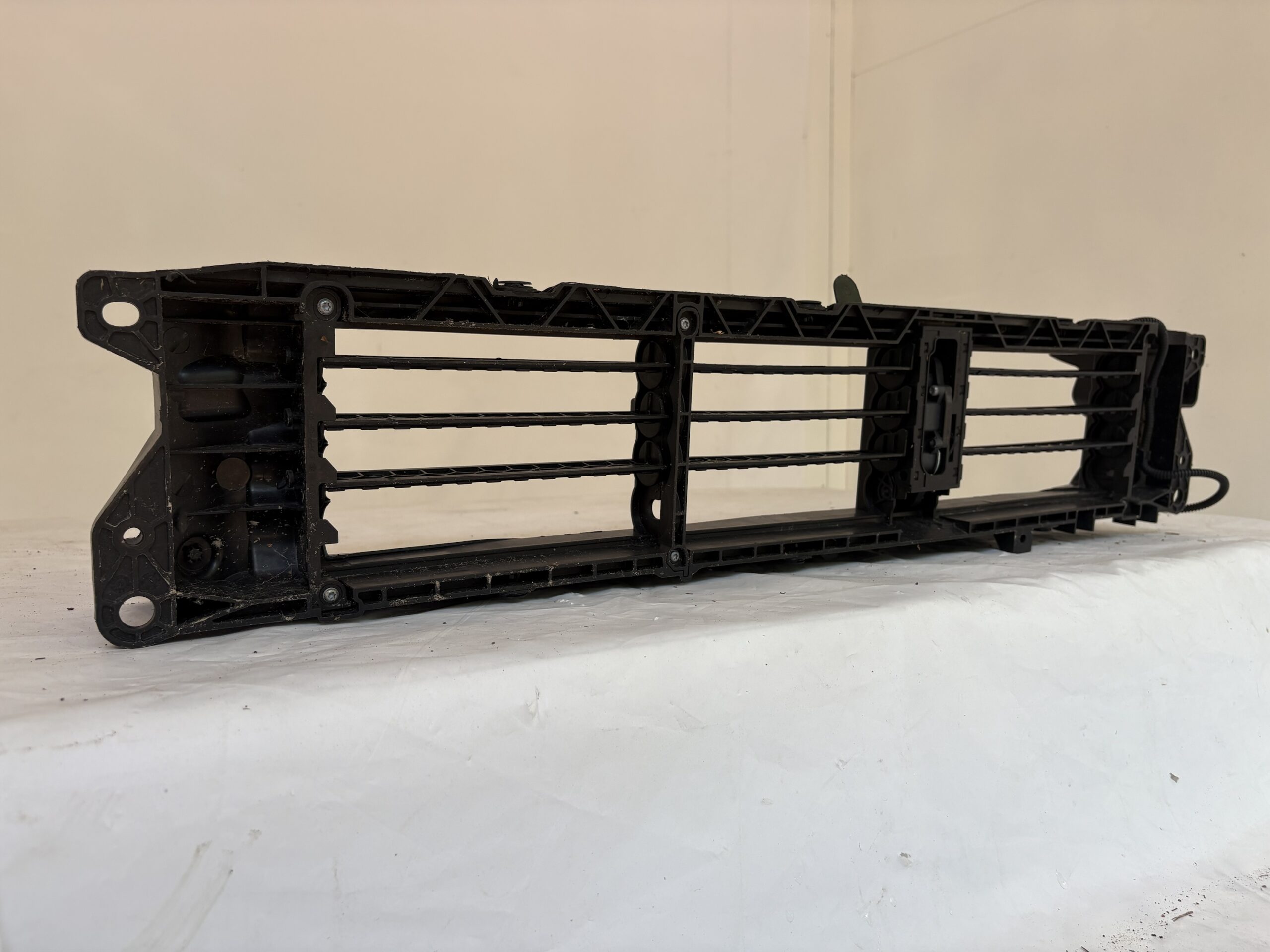 2020-2022 Honda Cr-V Shutter
