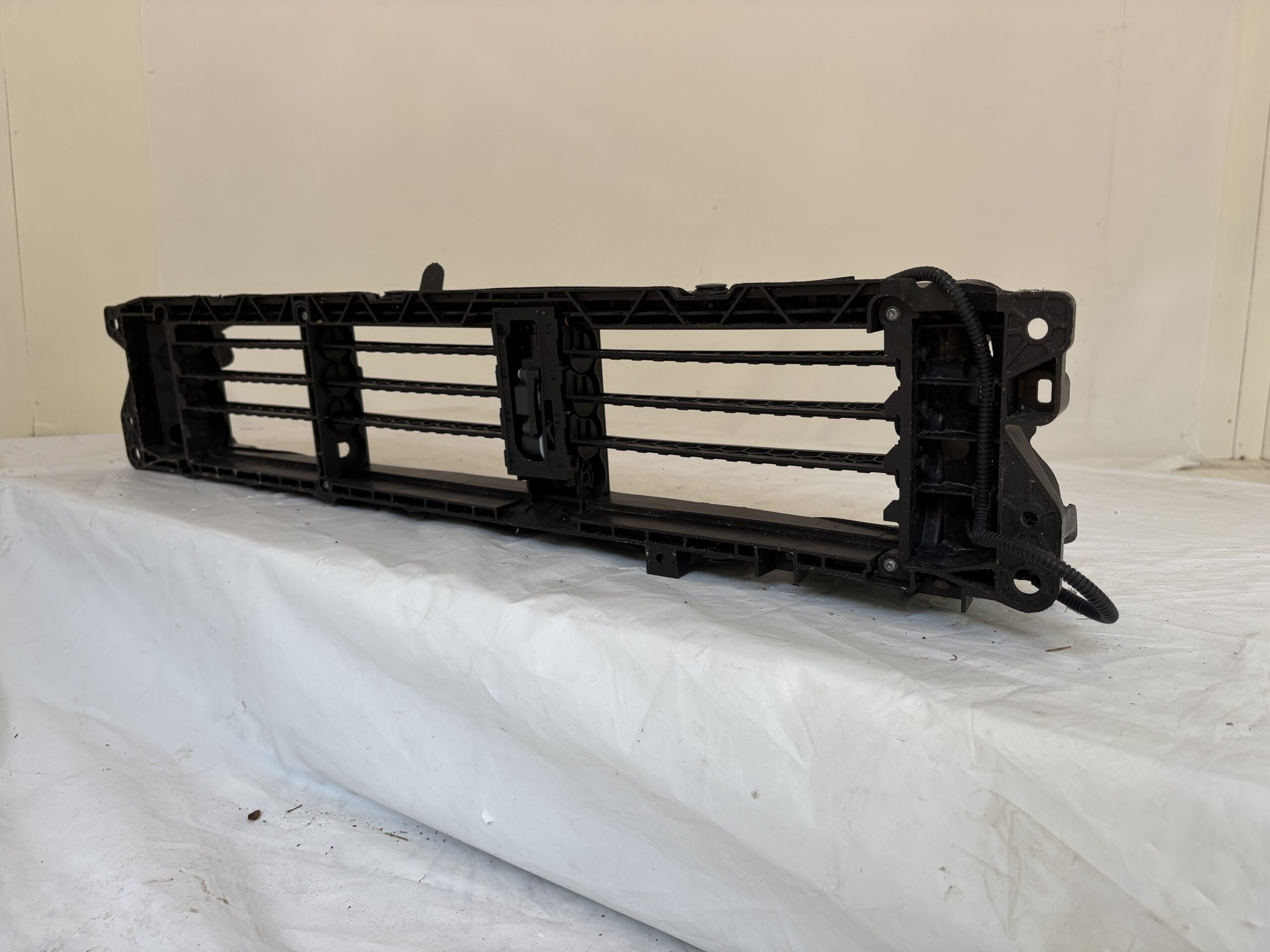 2020-2022 Honda Cr-V Shutter
