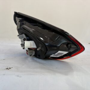 2019-2022 Hyundai Veloster Passenger Inner Taillight - Image 4