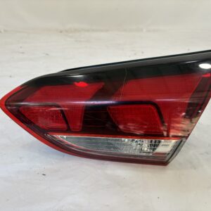 2019-2022 Hyundai Veloster Passenger Inner Taillight - Image 5
