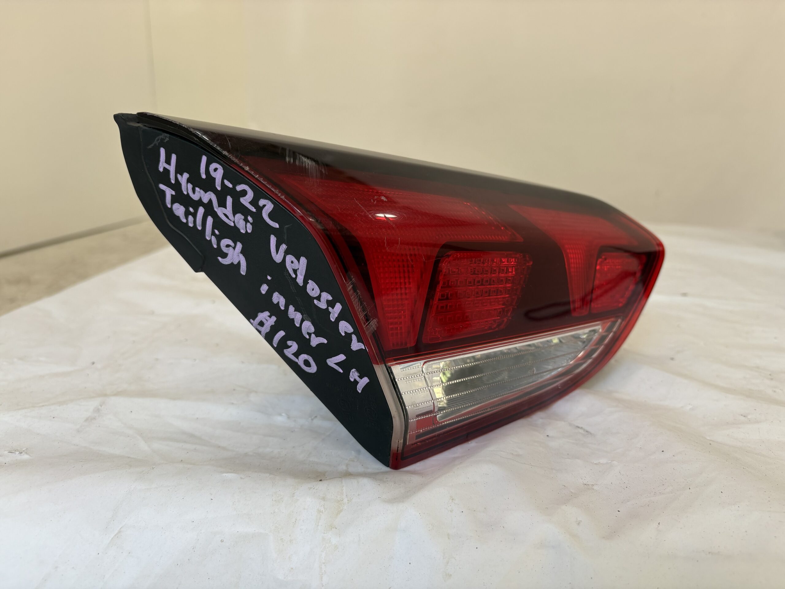 2019-2022 Hyundai Veloster Driver Inner Taillight