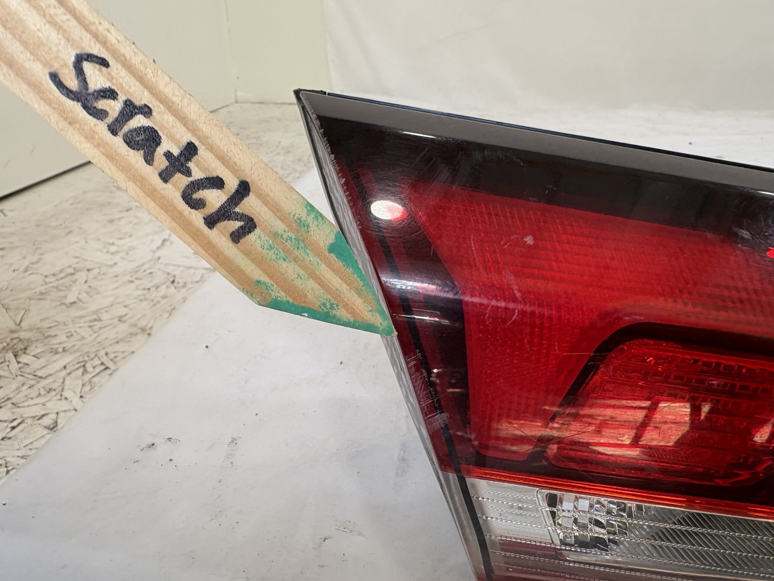 2019-2022 Hyundai Veloster Driver Inner Taillight