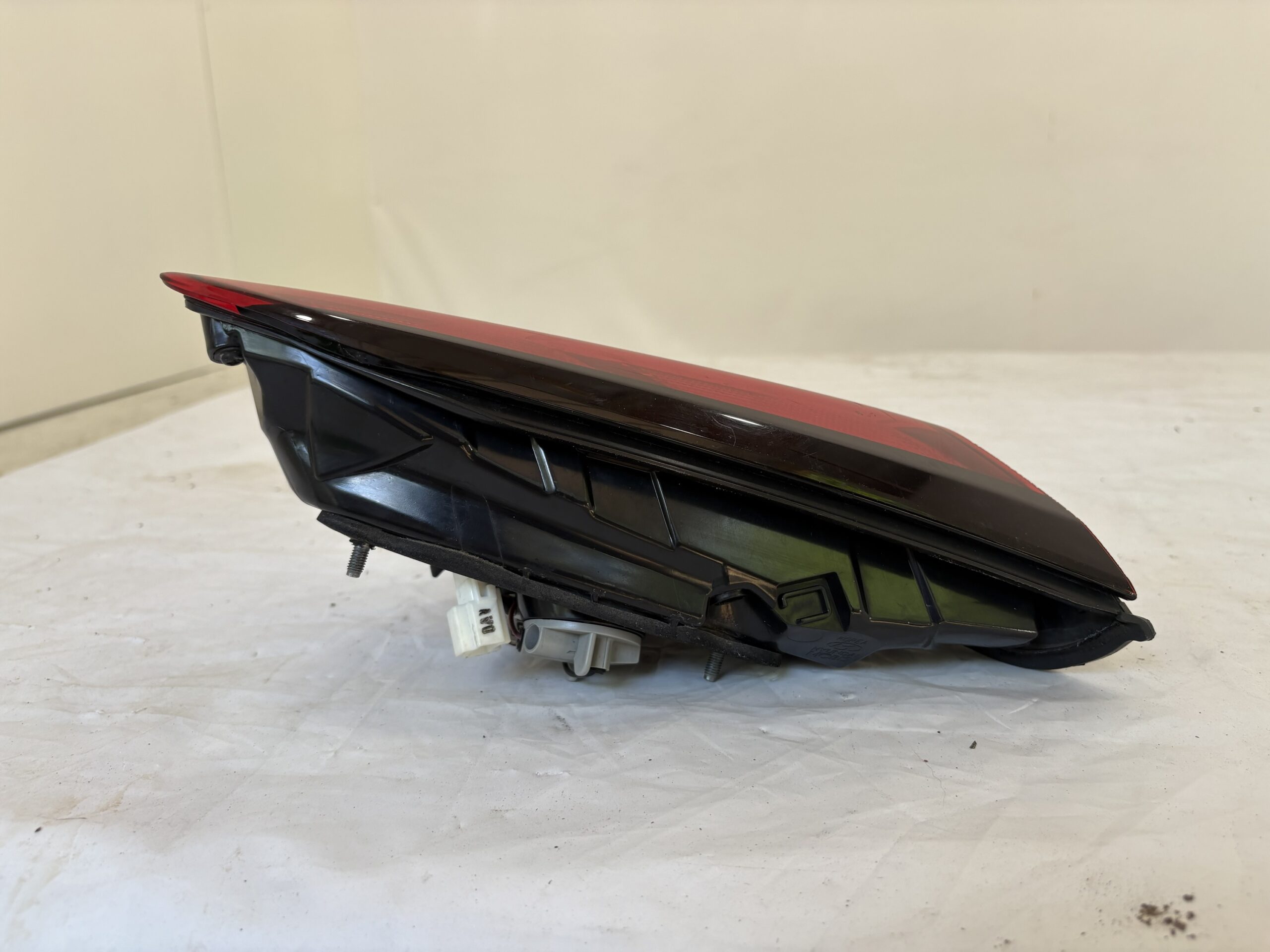 2019-2022 Hyundai Veloster Driver Inner Taillight
