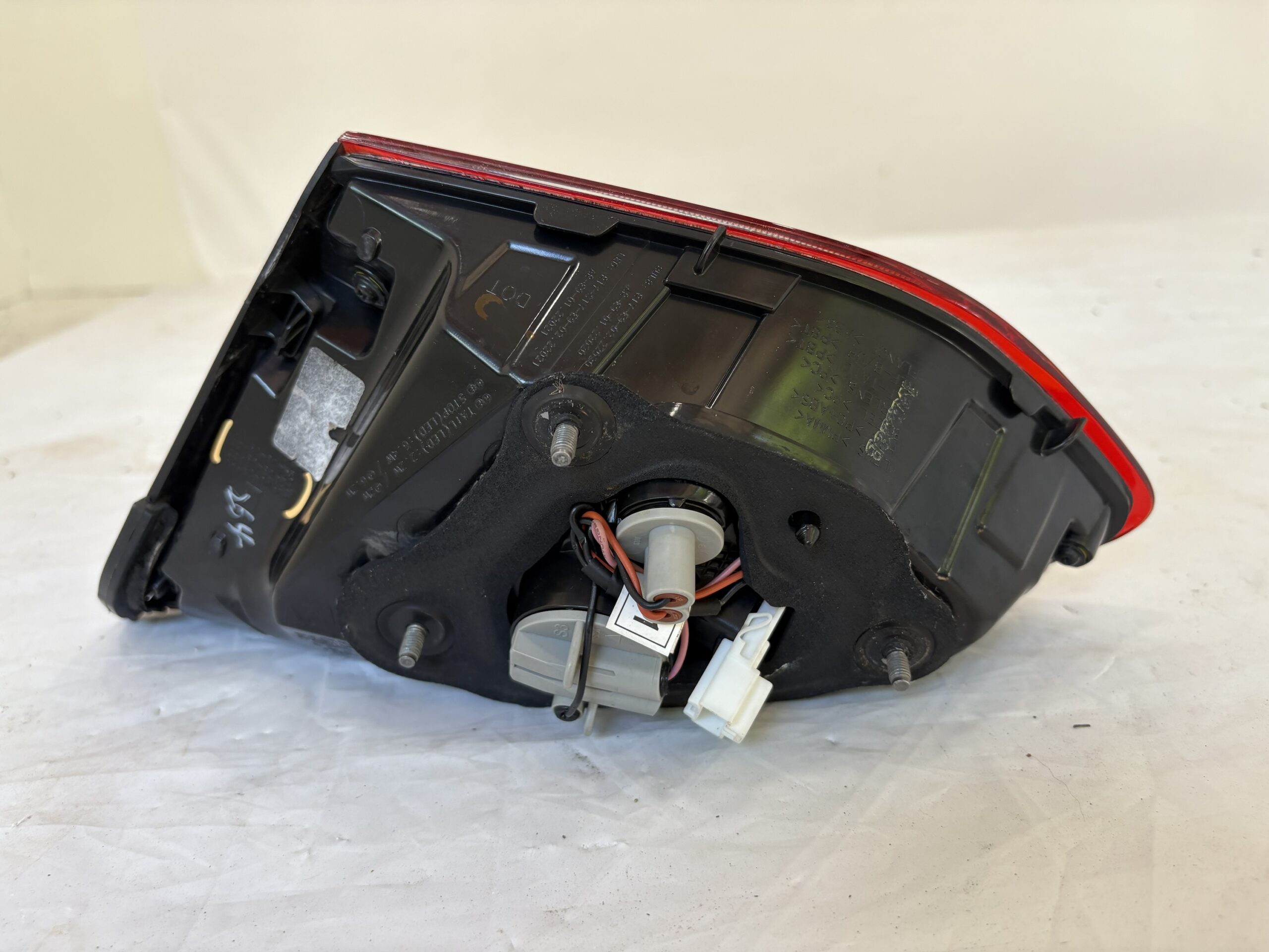 2019-2022 Hyundai Veloster Driver Inner Taillight