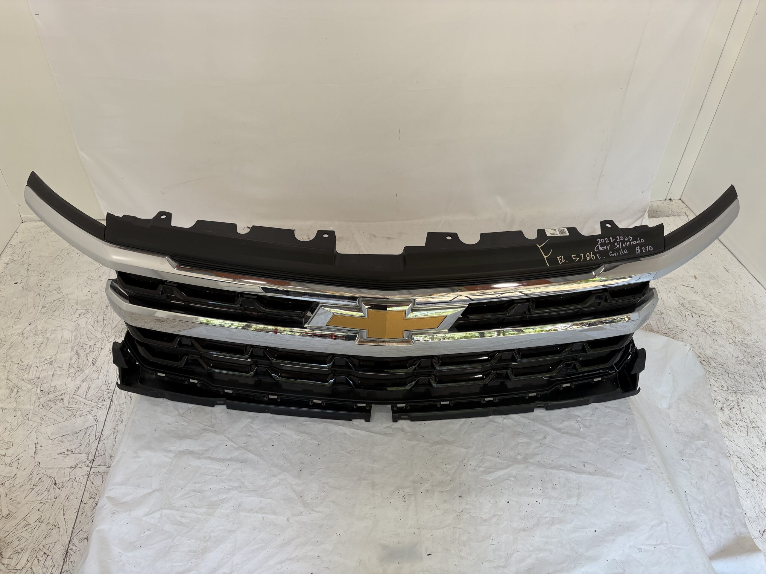 2022-2025 Chevrolet Silverado Grille