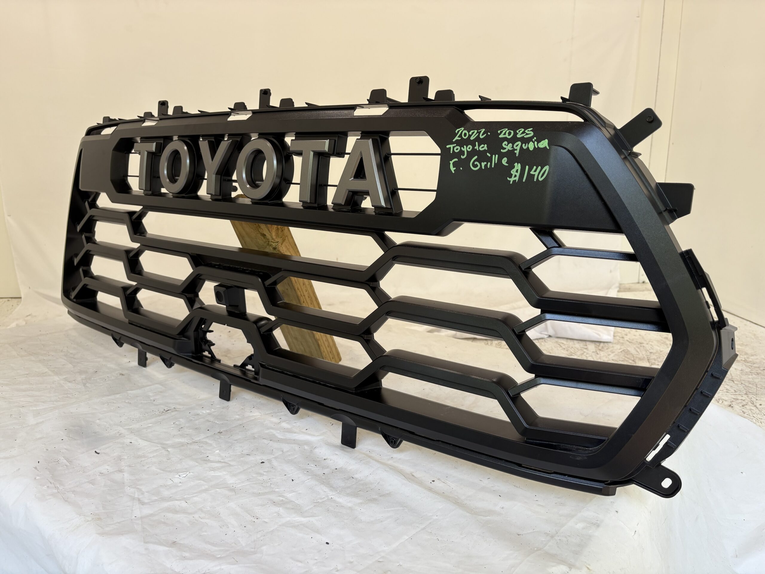 2022-2025 Toyota Sequoia Grille