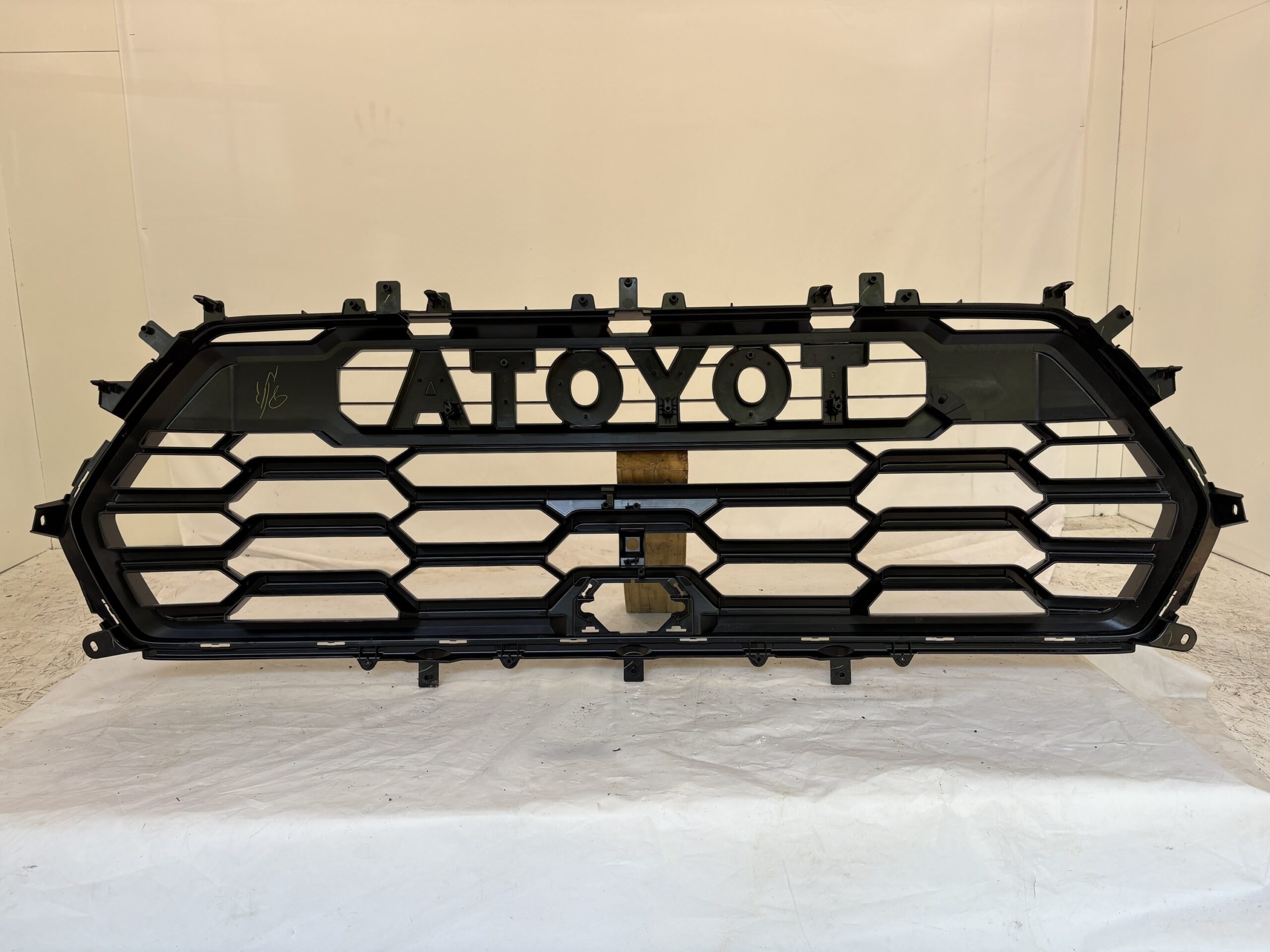 2022-2025 Toyota Sequoia Grille