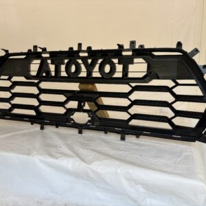 2022-2025 Toyota Sequoia Grille - Image 6