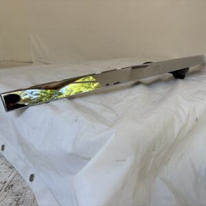 2016-2019 Ford Explorer Lift gate Molding - Image 3