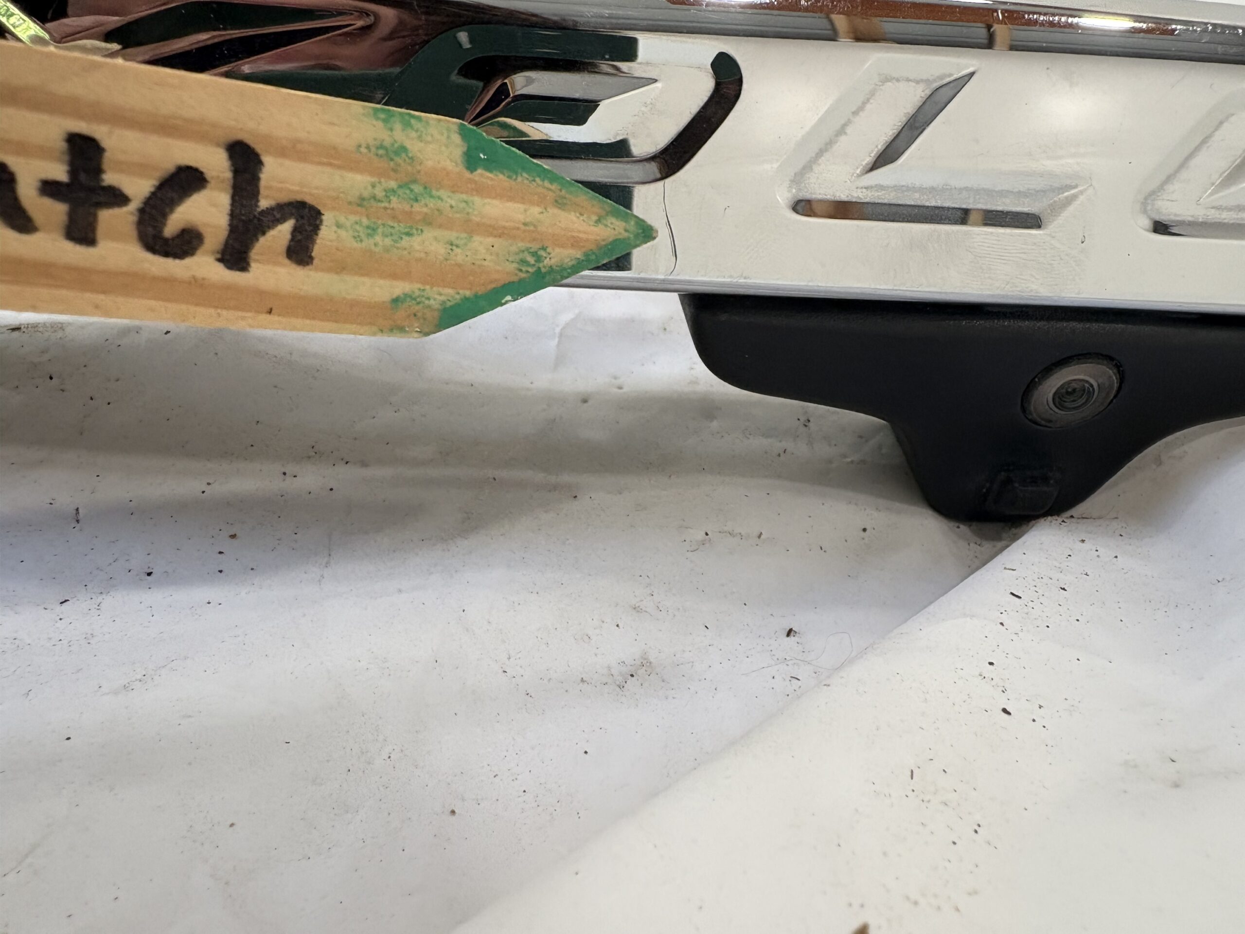 2016-2019 Ford Explorer Lift gate Molding