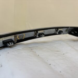 2016-2019 Ford Explorer Lift gate Molding - Image 11