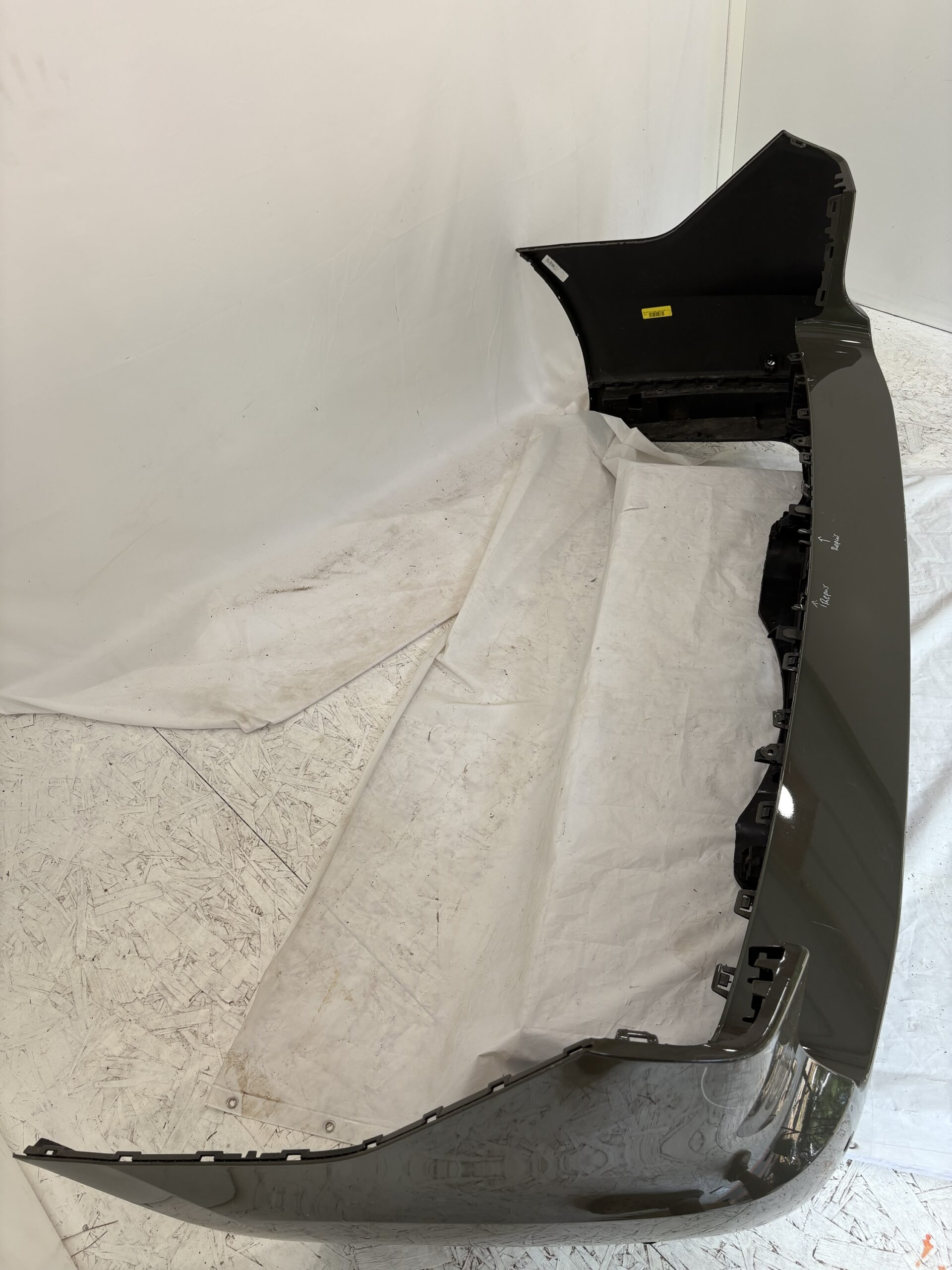 2025-2026 Ford Expedition Rear Bumper