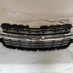 2021-2024 Chevrolet Suburban & Tahoe Grille - Image 2