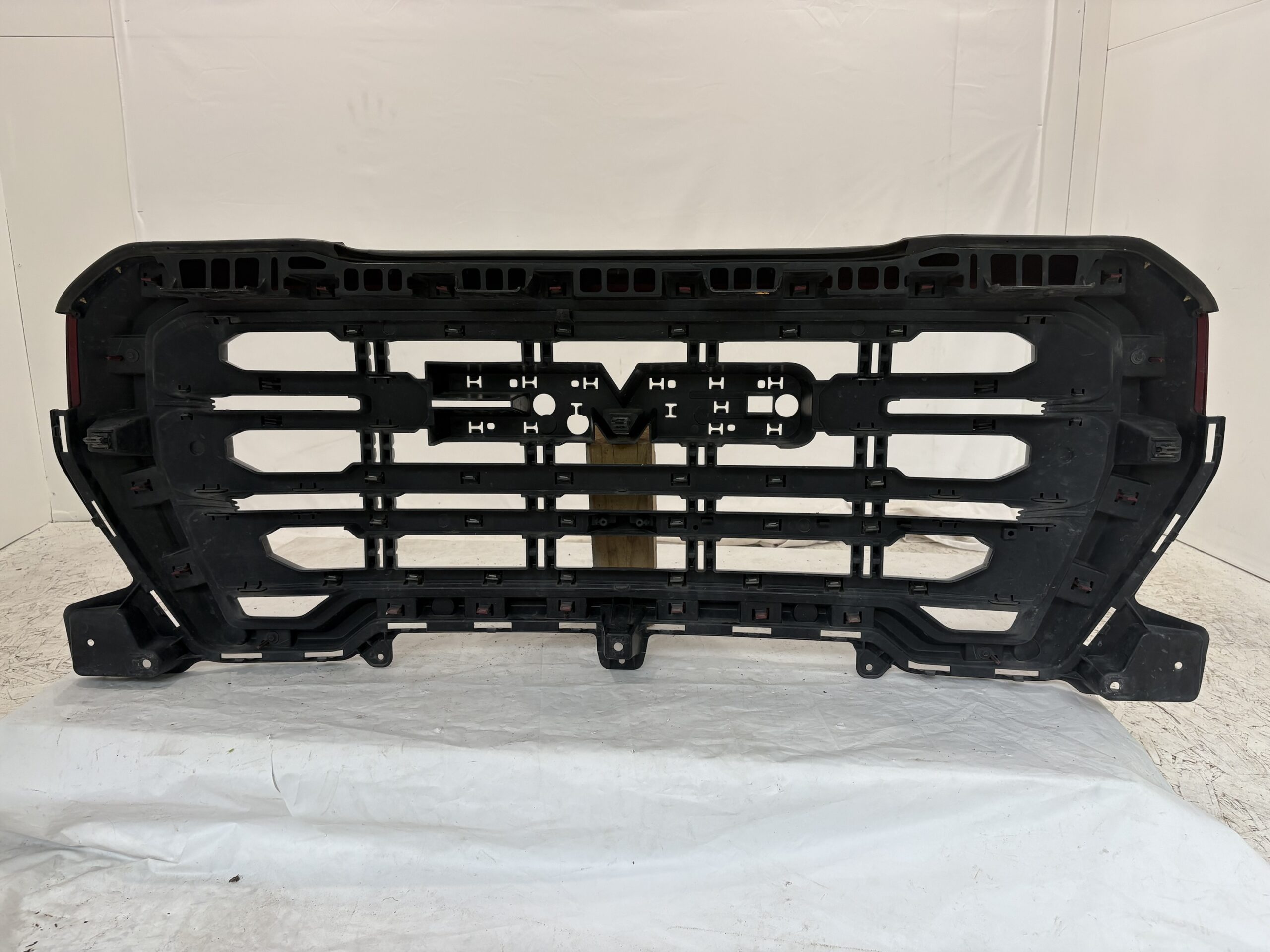 2019-2022 GMC Sierra 1500 Grille