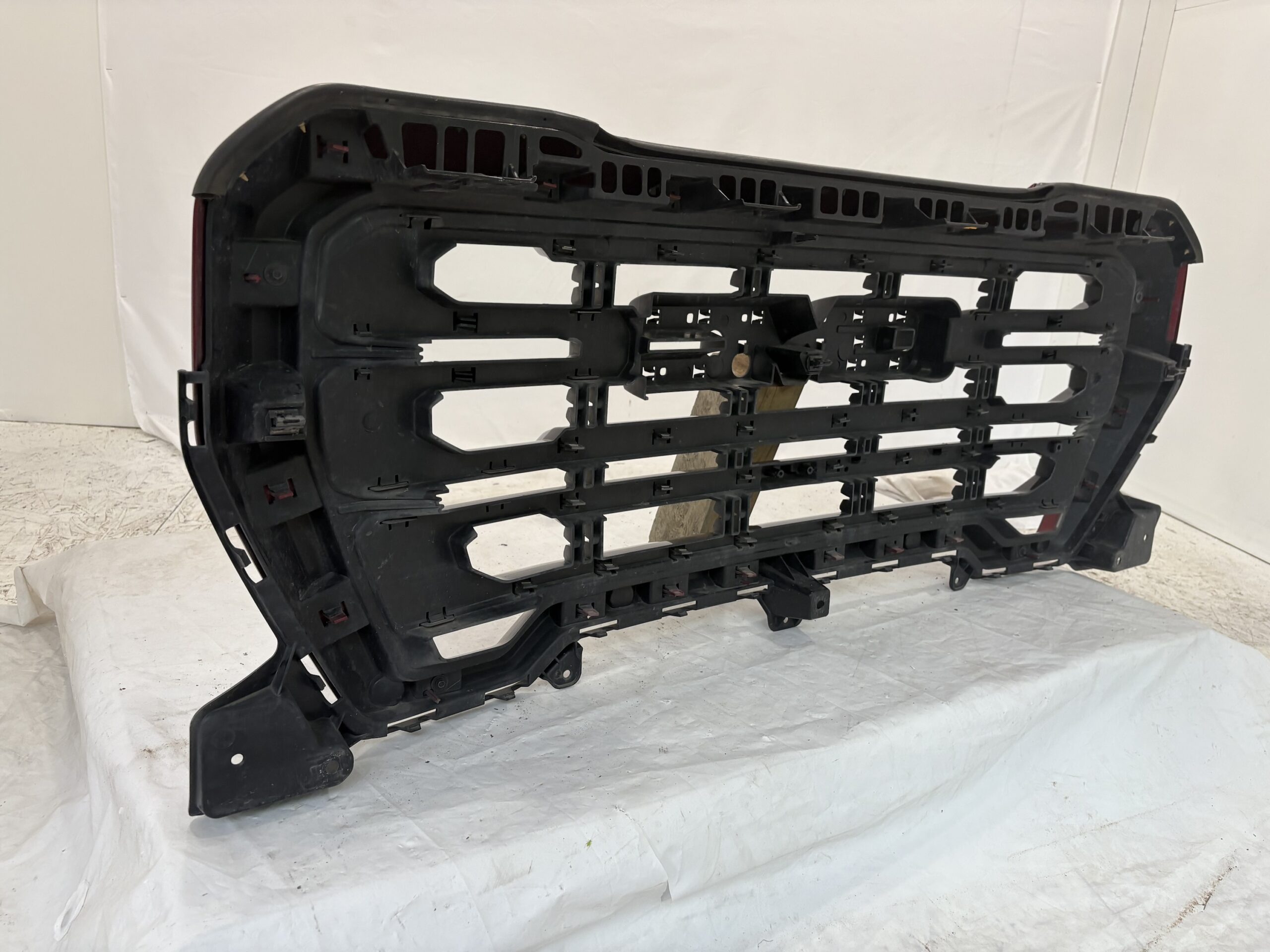 2019-2022 GMC Sierra 1500 Grille