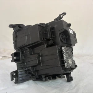 2022-2025 Chevrolet Silverado Passenger Headlight - Image 9