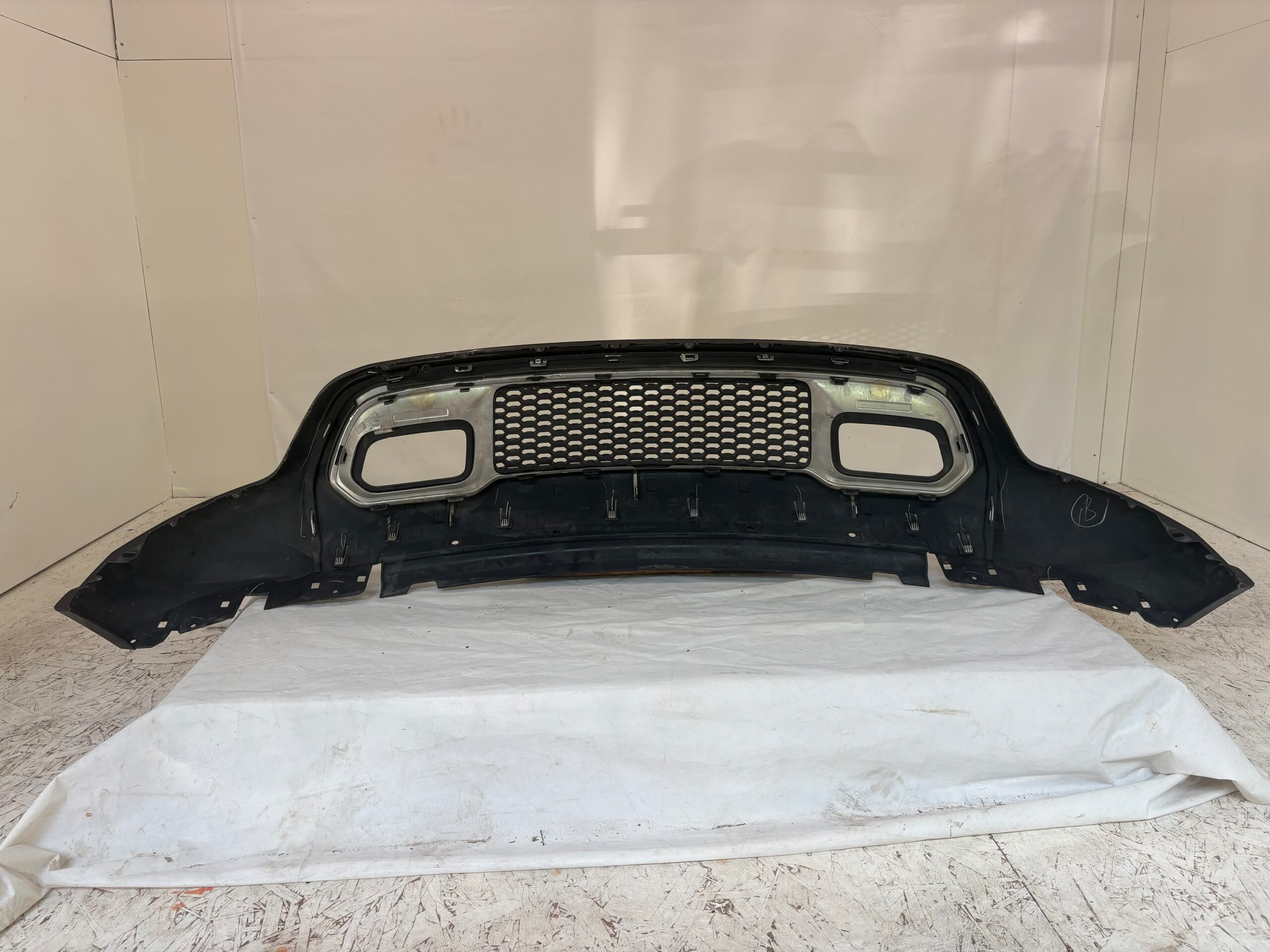 2017-2021 Jeep Grand Cherokee Front Lower Valance