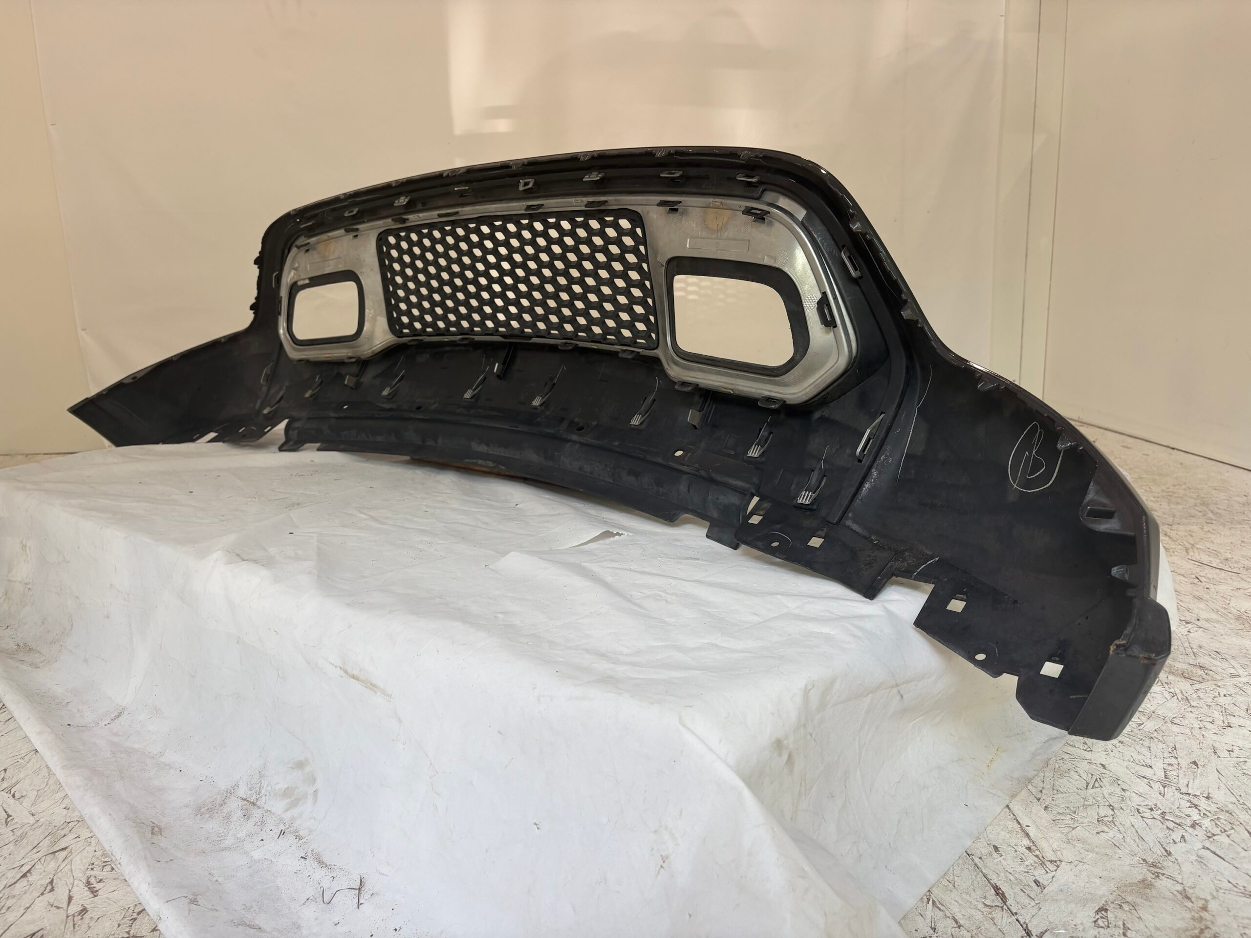 2017-2021 Jeep Grand Cherokee Front Lower Valance