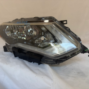 2017-2019 Nissan Rogue Passenger Headlight - Image 2