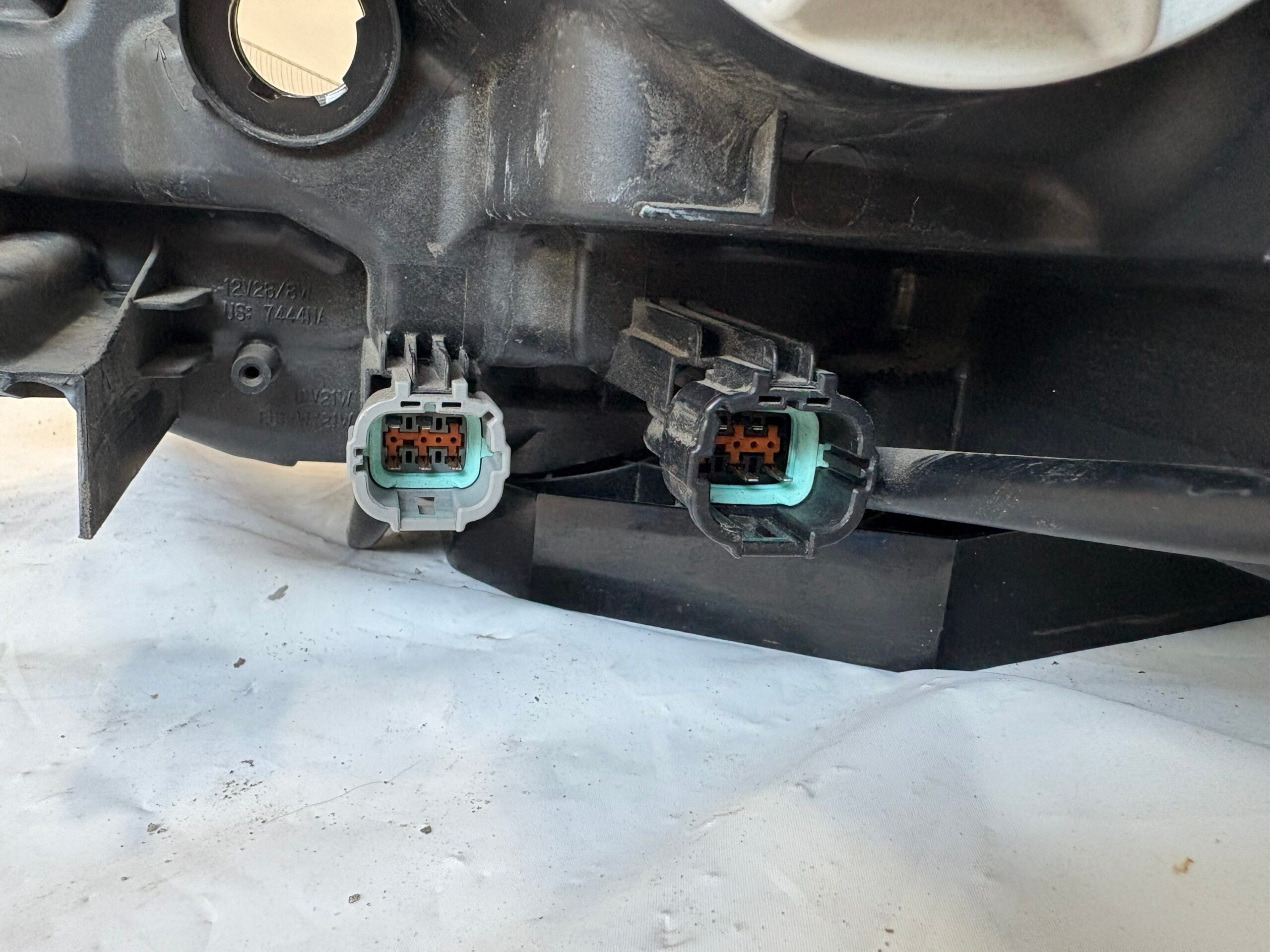 2017-2019 Nissan Rogue Passenger Headlight