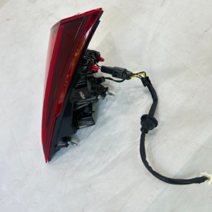2014-2020 Nissan Rogue Driver inner taillight - Image 5