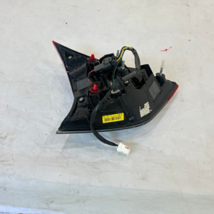 2014-2020  Nissan Rogue Passenger inner Taillight - Image 6