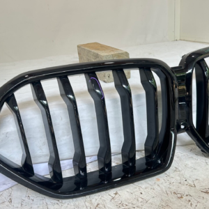 2020 -2024 BMW X6 M Sport series G06 Grille - Image 9