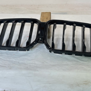2020 -2024 BMW X6 M Sport series G06 Grille - Image 3