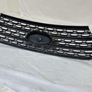 2020-2021 Ford Explorer Gloss Black Grille - Image 4
