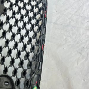 2016-2018 KIA Sorento Grille - Image 8