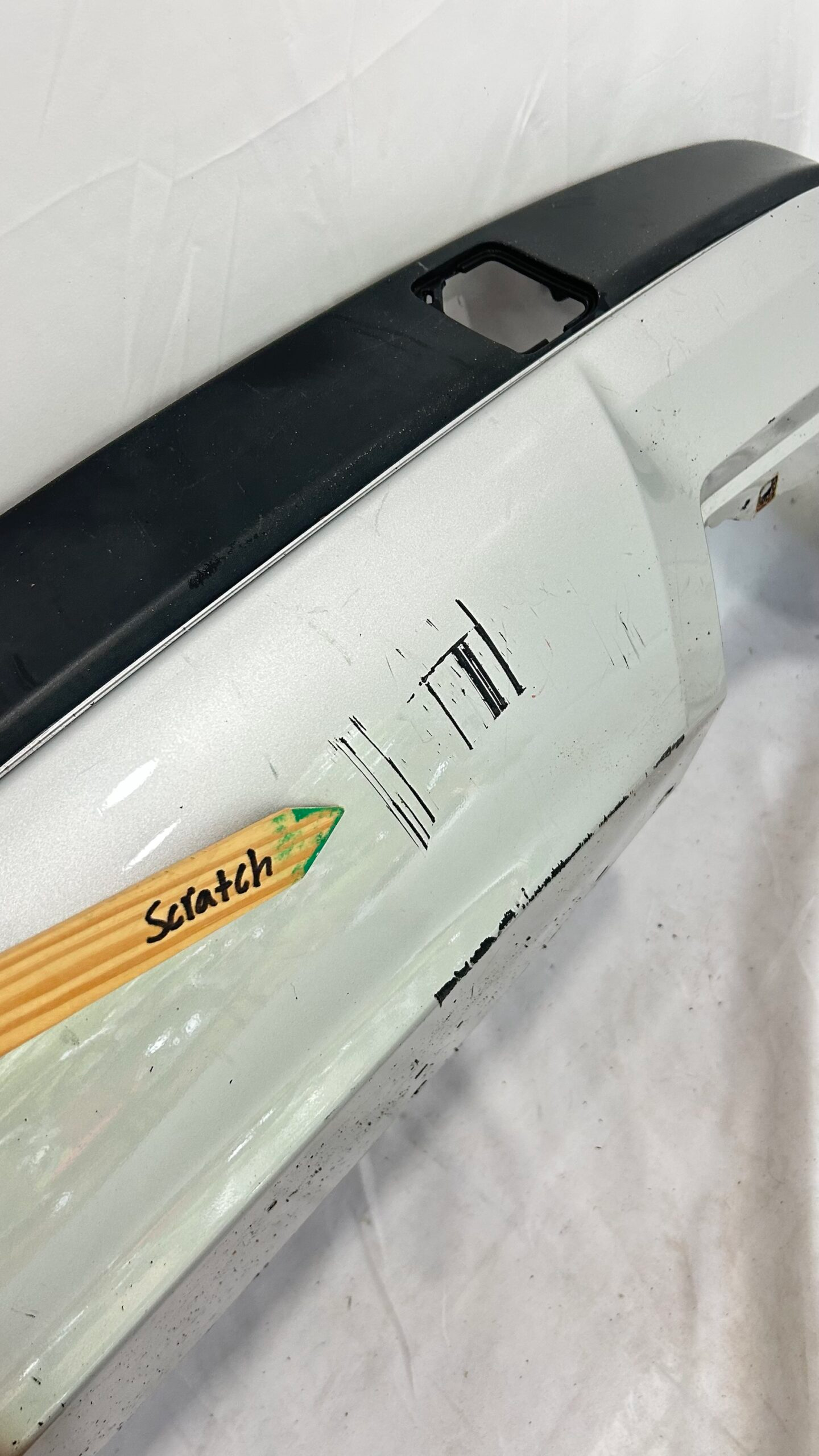 2019-2020 Infiniti QX50 rear bumper lower valance