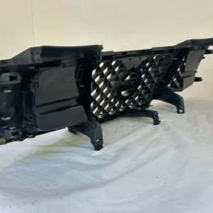 2007-2015 Nissan Armada Painted Grille - Image 7
