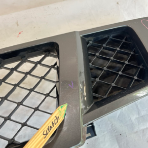 2007-2015 Nissan Armada Painted Grille - Image 4