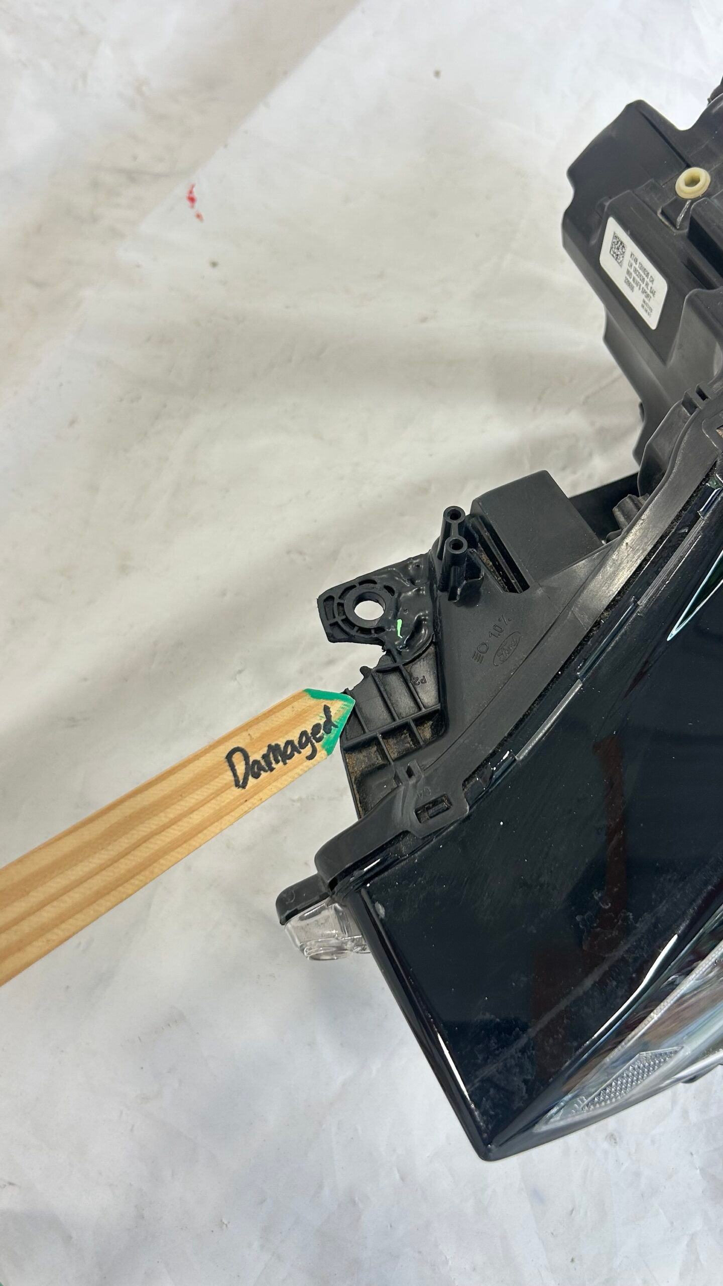 2019-2024 Ford Edge Driver Headlight Full LED