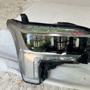 2022-2025 Toyota Tundra Passenger Headlight Full LED - Image 1
