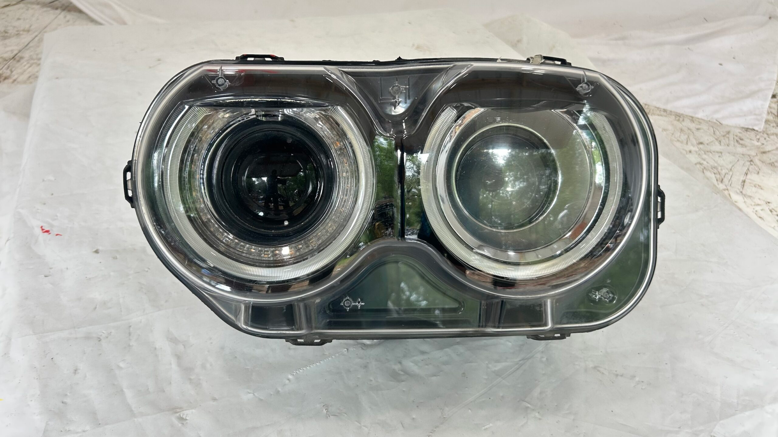 2015-2023 Dodge Challenger Driver Headlight HID Xenon